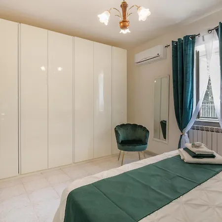 Lovely In With Wi-fi Holiday home Montasola