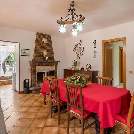 Lovely In With Wi-fi Holiday home